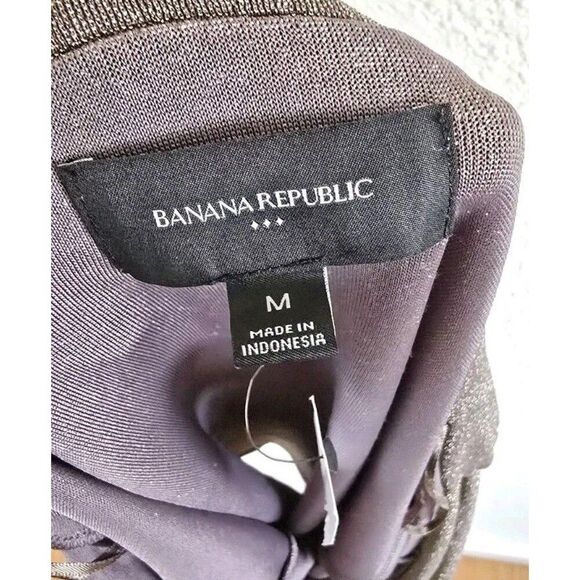 NWT Banana Republic Factory 2024 Off-Shoulder Sparkle Top Gold Size M Feminine - Picture 3 of 9